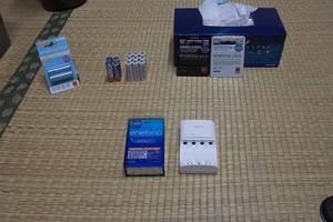 充電器、エネループ他三洋電機製充電池