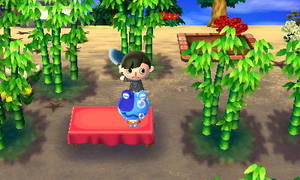 ベンチで寝ているクワトロに向かって斧を振る