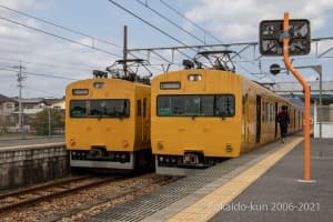 103系のような115系の並び